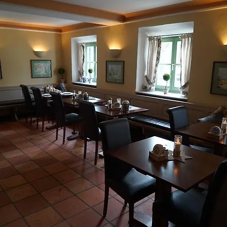Hotel Locanda Del Castello 2*